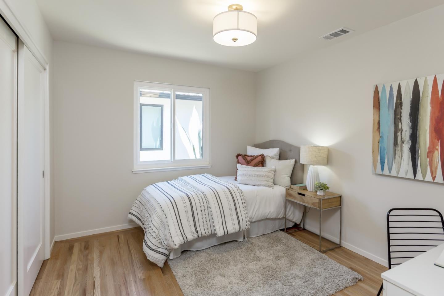 Detail Gallery Image 15 of 21 For 693 Madrone Ave, Sunnyvale,  CA 94085 - 3 Beds | 1/1 Baths