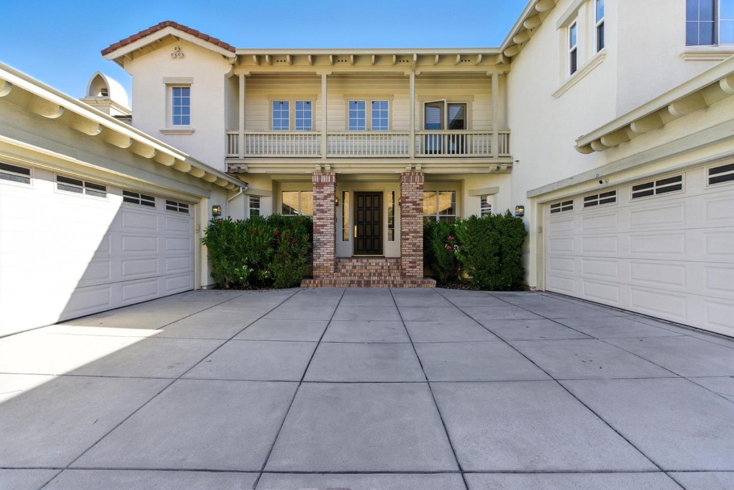 Detail Gallery Image 10 of 77 For 5380 Arezzo Dr, San Jose,  CA 95138 - 5 Beds | 4/1 Baths