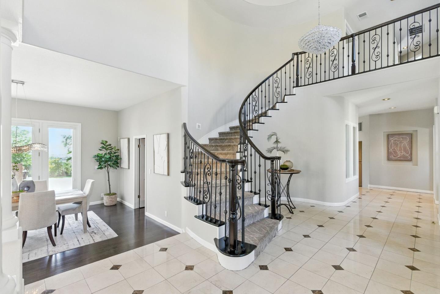 Detail Gallery Image 11 of 77 For 5380 Arezzo Dr, San Jose,  CA 95138 - 5 Beds | 4/1 Baths