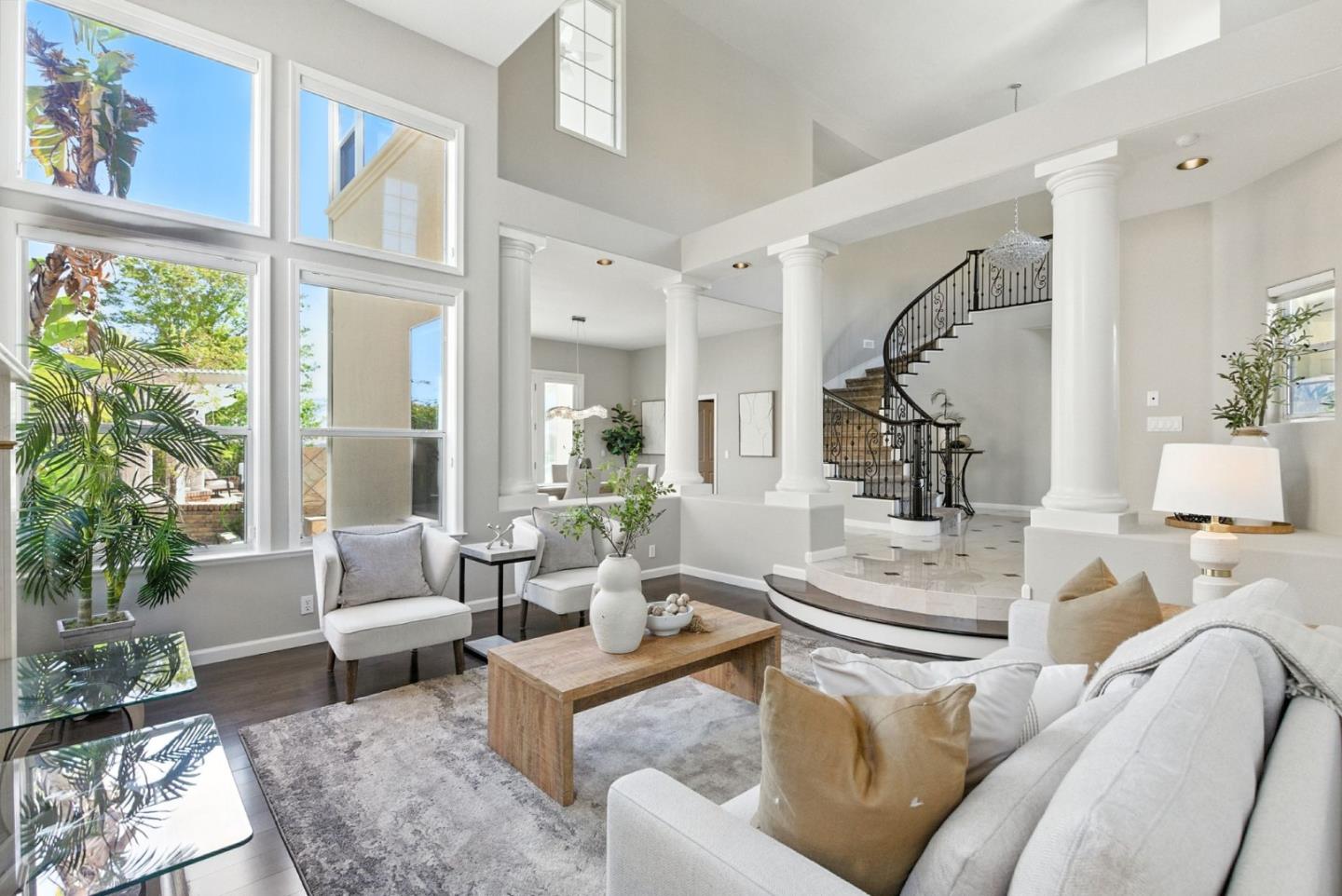 Detail Gallery Image 13 of 77 For 5380 Arezzo Dr, San Jose,  CA 95138 - 5 Beds | 4/1 Baths