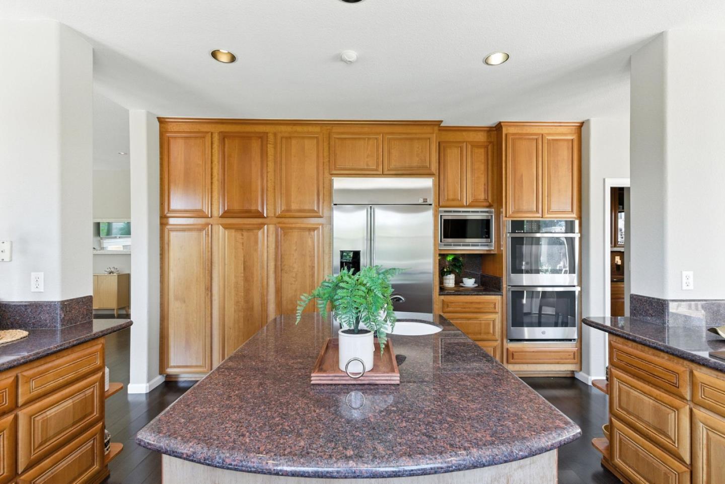 Detail Gallery Image 24 of 77 For 5380 Arezzo Dr, San Jose,  CA 95138 - 5 Beds | 4/1 Baths