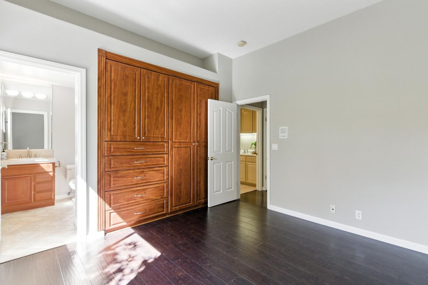 Detail Gallery Image 31 of 77 For 5380 Arezzo Dr, San Jose,  CA 95138 - 5 Beds | 4/1 Baths