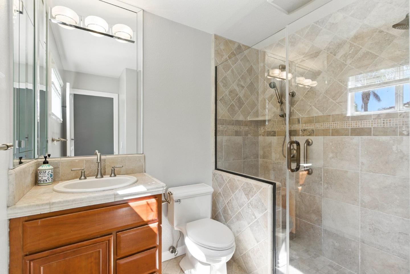 Detail Gallery Image 32 of 77 For 5380 Arezzo Dr, San Jose,  CA 95138 - 5 Beds | 4/1 Baths