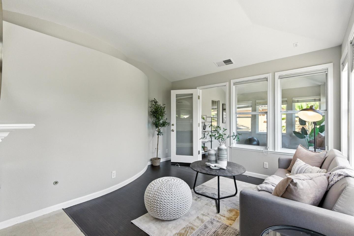Detail Gallery Image 38 of 77 For 5380 Arezzo Dr, San Jose,  CA 95138 - 5 Beds | 4/1 Baths