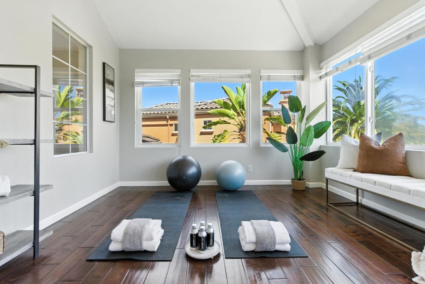Detail Gallery Image 40 of 77 For 5380 Arezzo Dr, San Jose,  CA 95138 - 5 Beds | 4/1 Baths