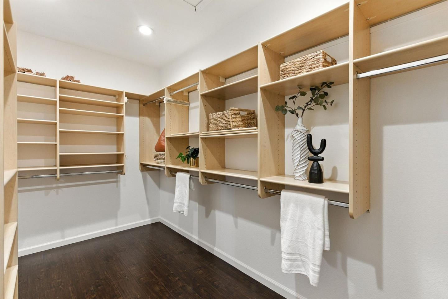 Detail Gallery Image 46 of 77 For 5380 Arezzo Dr, San Jose,  CA 95138 - 5 Beds | 4/1 Baths