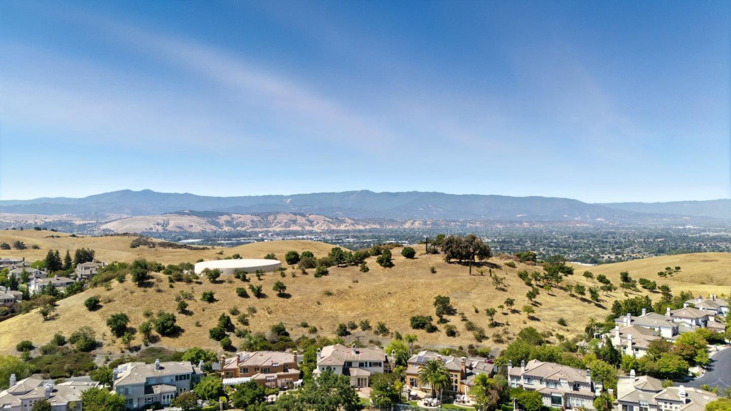 Detail Gallery Image 62 of 77 For 5380 Arezzo Dr, San Jose,  CA 95138 - 5 Beds | 4/1 Baths