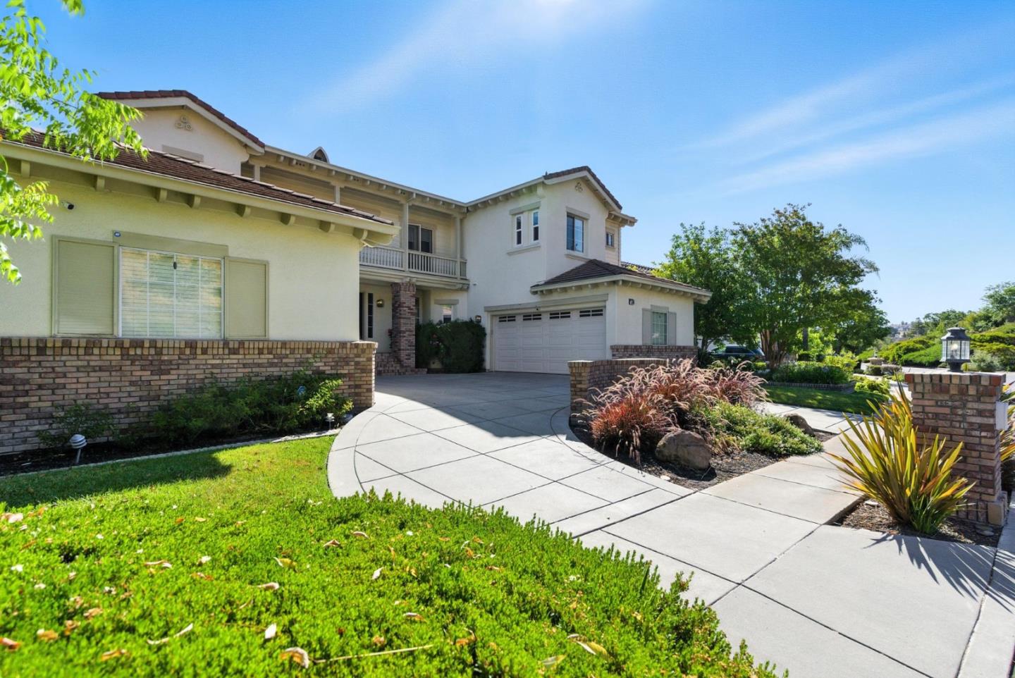 Detail Gallery Image 7 of 77 For 5380 Arezzo Dr, San Jose,  CA 95138 - 5 Beds | 4/1 Baths