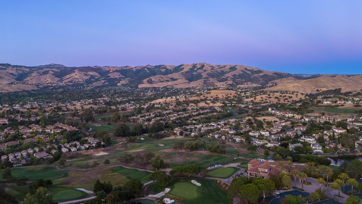 Detail Gallery Image 75 of 77 For 5380 Arezzo Dr, San Jose,  CA 95138 - 5 Beds | 4/1 Baths