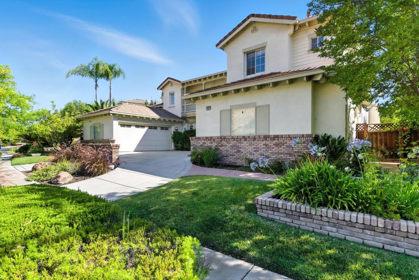 Detail Gallery Image 8 of 77 For 5380 Arezzo Dr, San Jose,  CA 95138 - 5 Beds | 4/1 Baths
