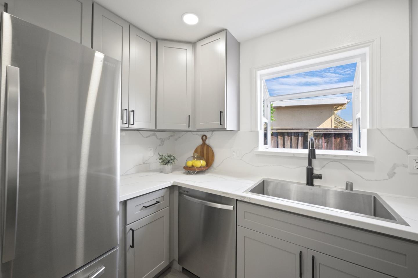 Detail Gallery Image 7 of 49 For 42758 Charleston Way, Fremont,  CA 94538 - 4 Beds | 3 Baths