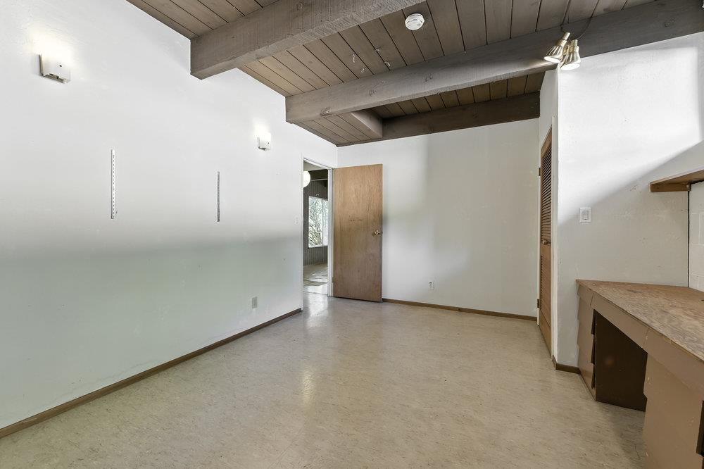 Detail Gallery Image 32 of 48 For 12750 Canario Way, Los Altos Hills,  CA 94022 - 4 Beds | 3 Baths