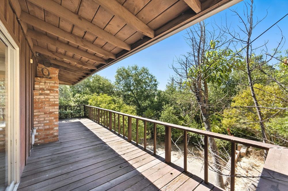 Detail Gallery Image 40 of 48 For 12750 Canario Way, Los Altos Hills,  CA 94022 - 4 Beds | 3 Baths