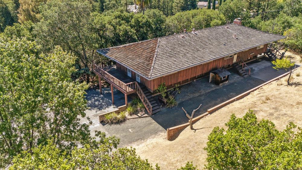 Detail Gallery Image 44 of 48 For 12750 Canario Way, Los Altos Hills,  CA 94022 - 4 Beds | 3 Baths