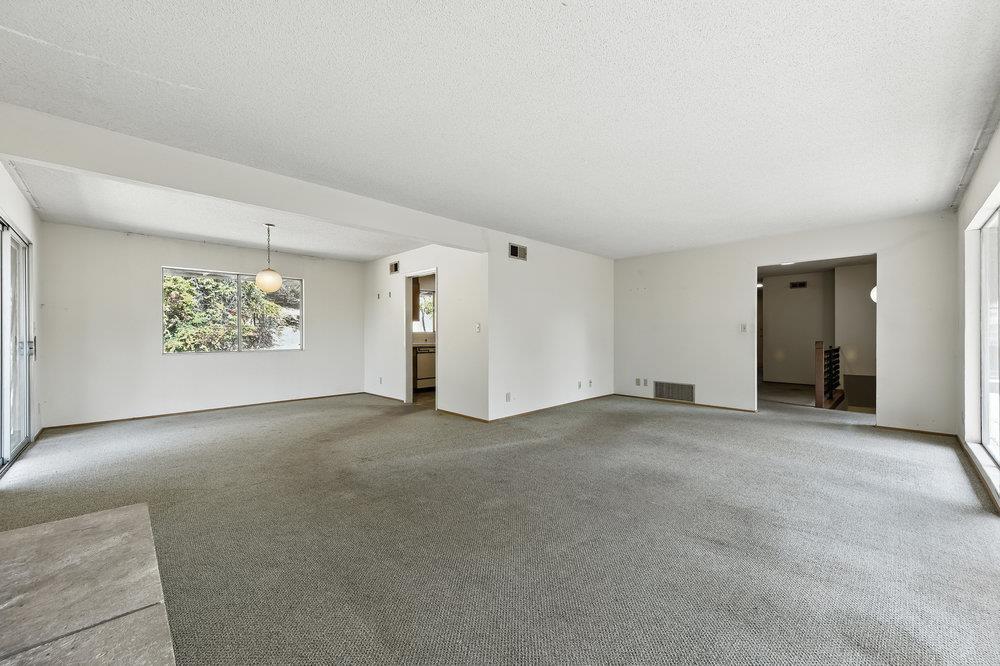 Detail Gallery Image 8 of 48 For 12750 Canario Way, Los Altos Hills,  CA 94022 - 4 Beds | 3 Baths