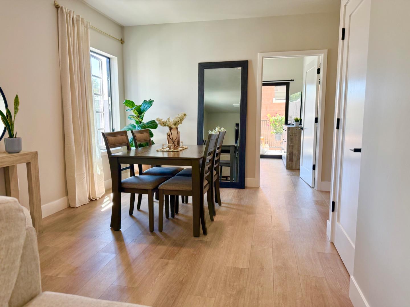 Detail Gallery Image 22 of 35 For 400 San Benito St #202,  Hollister,  CA 95023 - 2 Beds | 1 Baths