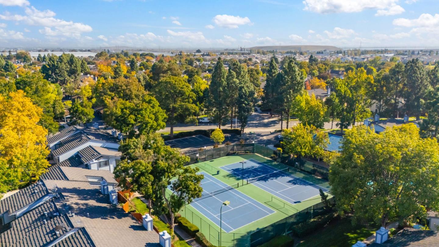 Detail Gallery Image 29 of 31 For 6163 Joaquin Murieta Ave #F,  Newark,  CA 94560 - 3 Beds | 2/1 Baths