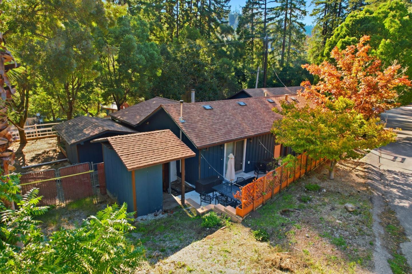 Detail Gallery Image 13 of 65 For 300 Circle Way, Boulder Creek,  CA 95006 - 2 Beds | 1 Baths