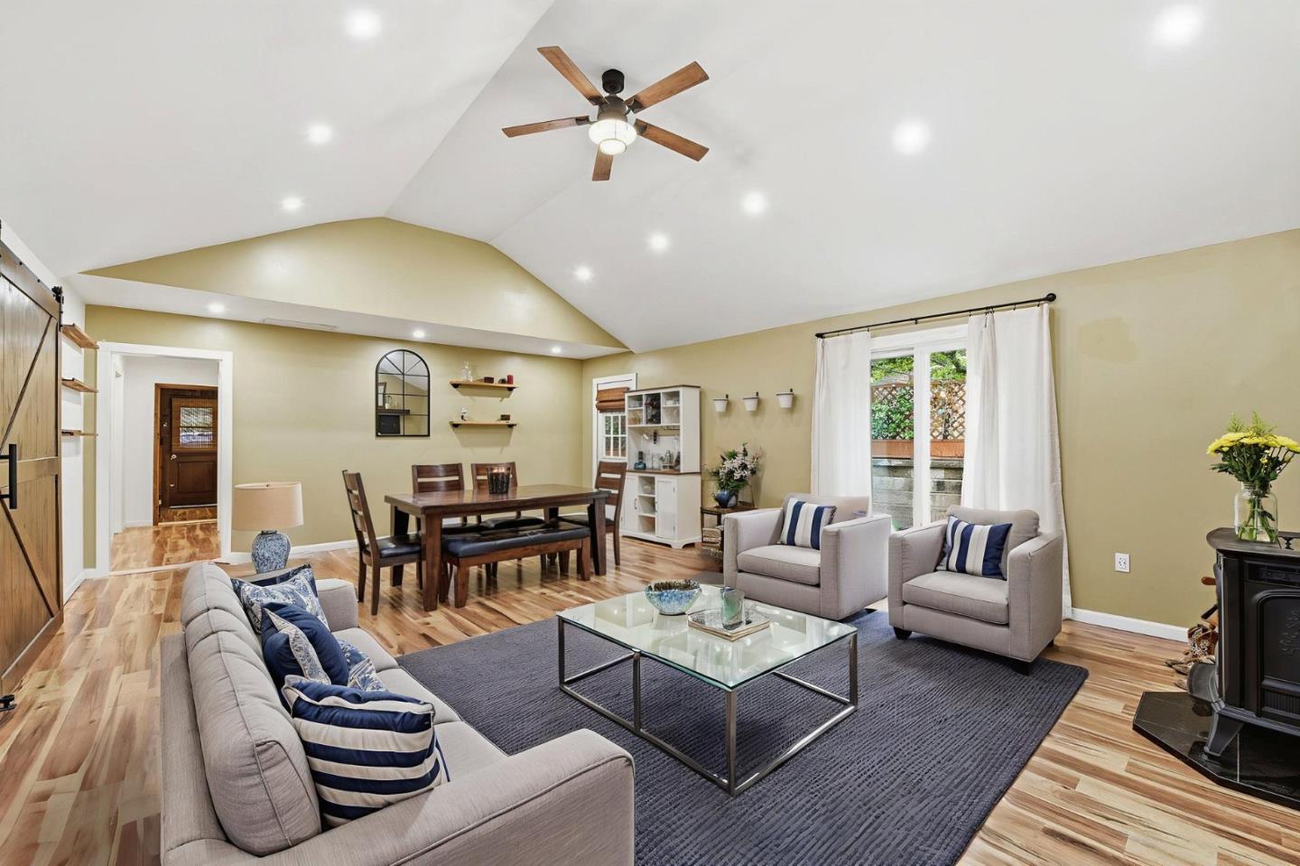 Detail Gallery Image 19 of 65 For 300 Circle Way, Boulder Creek,  CA 95006 - 2 Beds | 1 Baths