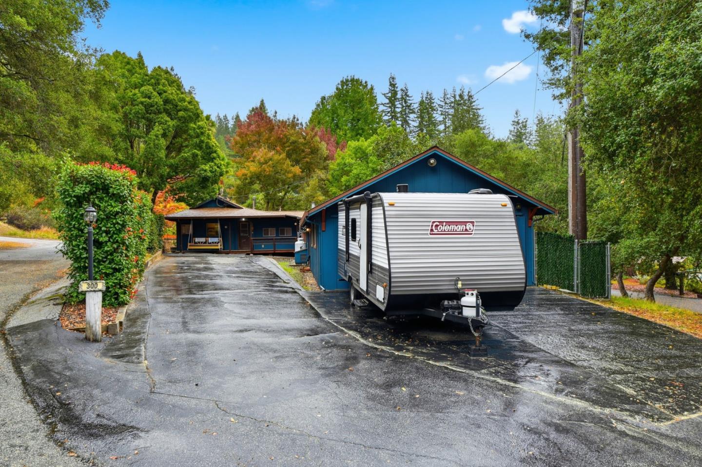 Detail Gallery Image 3 of 65 For 300 Circle Way, Boulder Creek,  CA 95006 - 2 Beds | 1 Baths