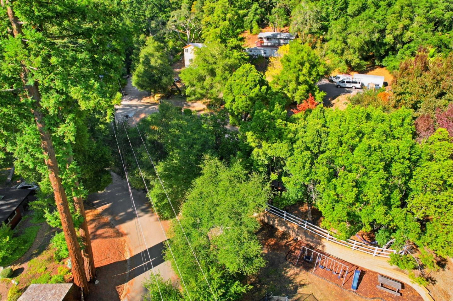 Detail Gallery Image 8 of 65 For 300 Circle Way, Boulder Creek,  CA 95006 - 2 Beds | 1 Baths