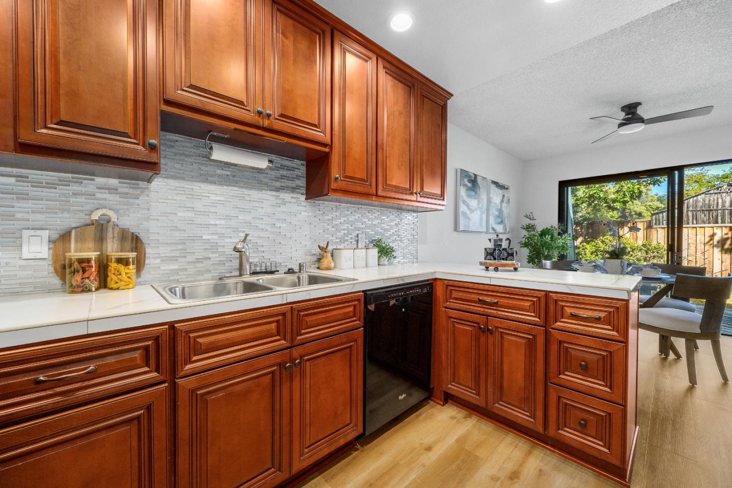 Detail Gallery Image 21 of 56 For 2834 Casa De Vida Dr, Aptos,  CA 95003 - 2 Beds | 1/1 Baths