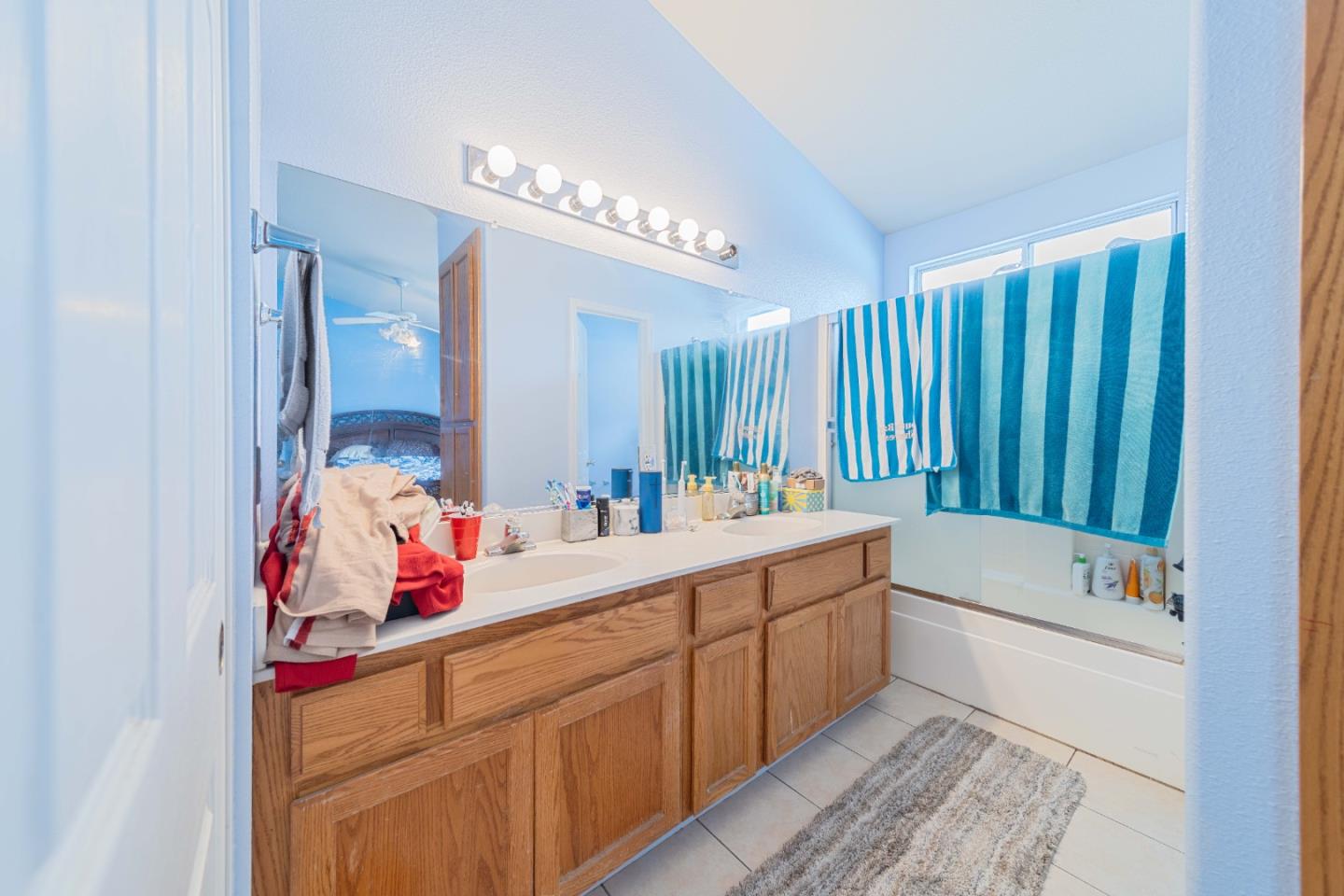 Detail Gallery Image 10 of 14 For 13714 Deleon Ave, Gustine,  CA 95322 - 4 Beds | 2 Baths