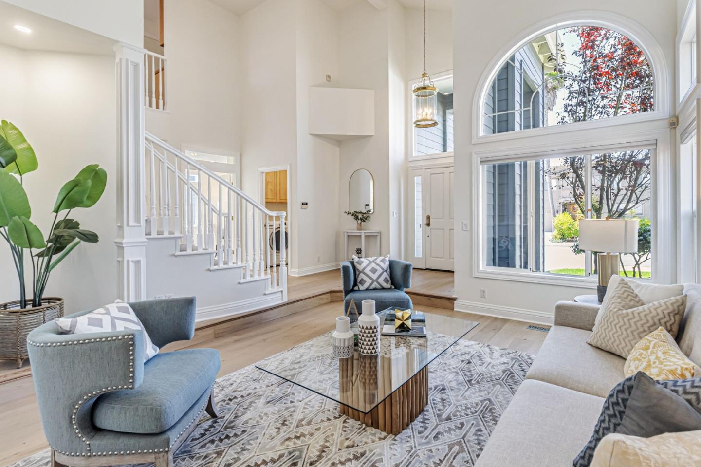 Detail Gallery Image 10 of 59 For 515 Silver Ave, Half Moon Bay,  CA 94019 - 4 Beds | 3 Baths