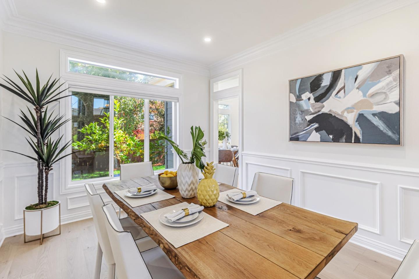 Detail Gallery Image 11 of 59 For 515 Silver Ave, Half Moon Bay,  CA 94019 - 4 Beds | 3 Baths