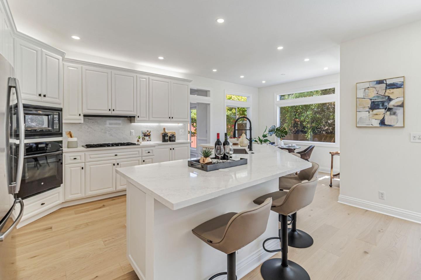 Detail Gallery Image 17 of 59 For 515 Silver Ave, Half Moon Bay,  CA 94019 - 4 Beds | 3 Baths