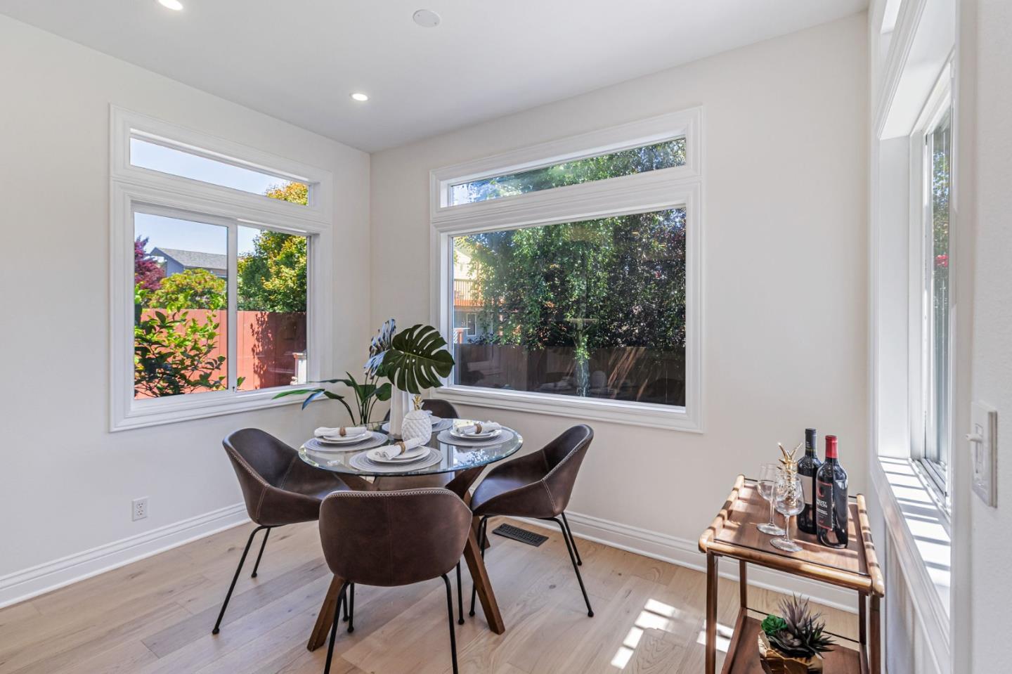 Detail Gallery Image 21 of 59 For 515 Silver Ave, Half Moon Bay,  CA 94019 - 4 Beds | 3 Baths