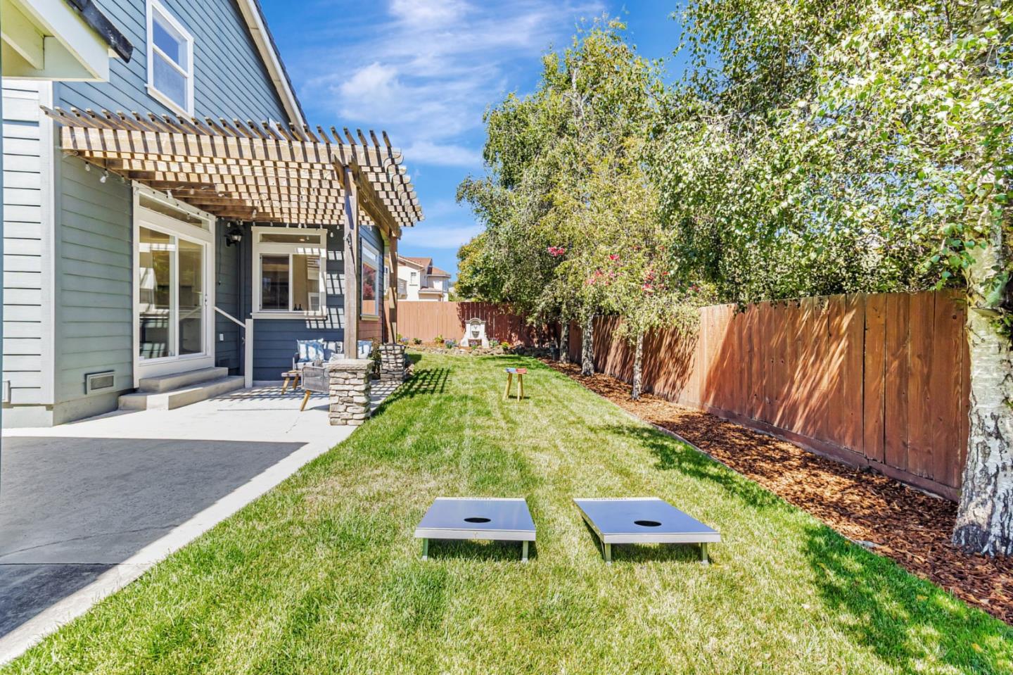 Detail Gallery Image 41 of 59 For 515 Silver Ave, Half Moon Bay,  CA 94019 - 4 Beds | 3 Baths