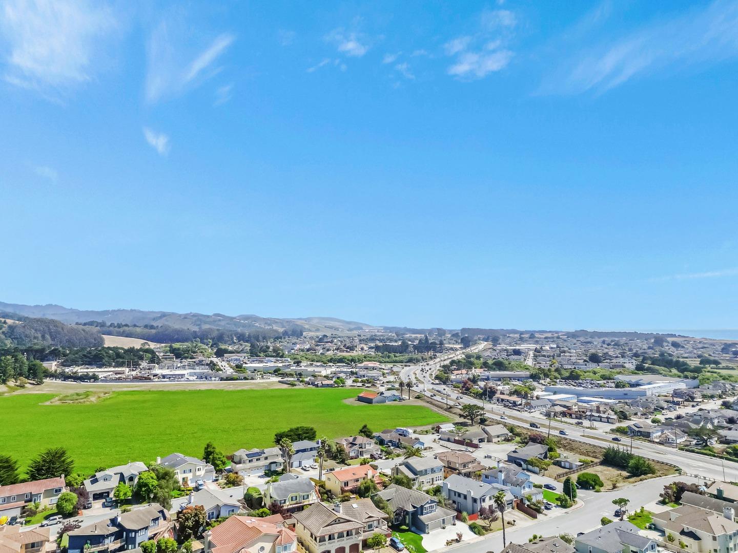 Detail Gallery Image 56 of 59 For 515 Silver Ave, Half Moon Bay,  CA 94019 - 4 Beds | 3 Baths