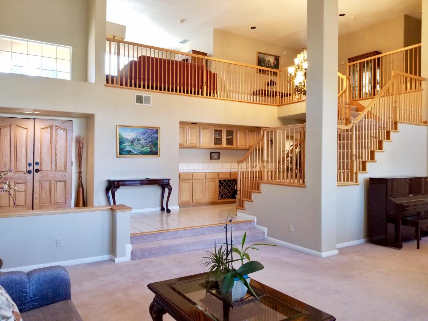Detail Gallery Image 5 of 10 For 155 Parkhaven Dr, Danville,  CA 94506 - 5 Beds | 3 Baths
