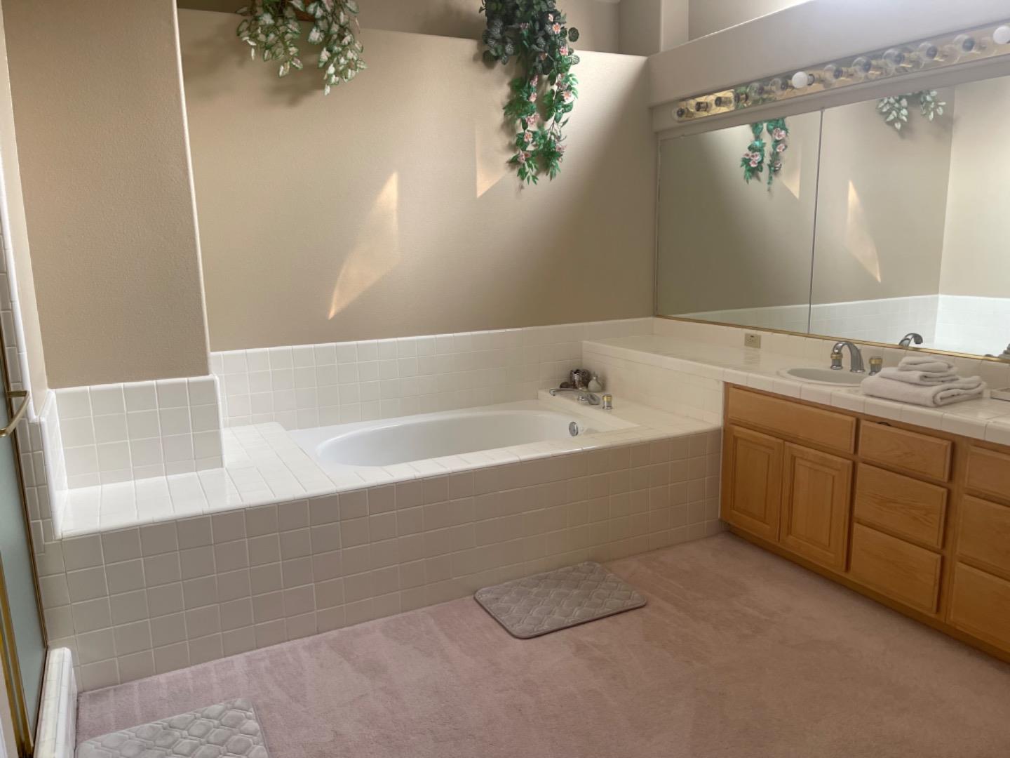 Detail Gallery Image 6 of 10 For 155 Parkhaven Dr, Danville,  CA 94506 - 5 Beds | 3 Baths