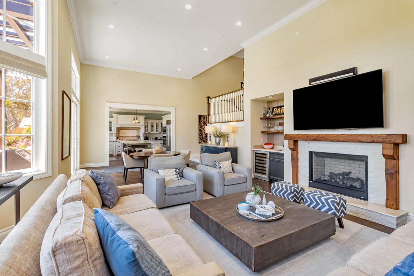 Detail Gallery Image 5 of 57 For 121 Carnoustie Dr, Half Moon Bay,  CA 94019 - 4 Beds | 3/1 Baths