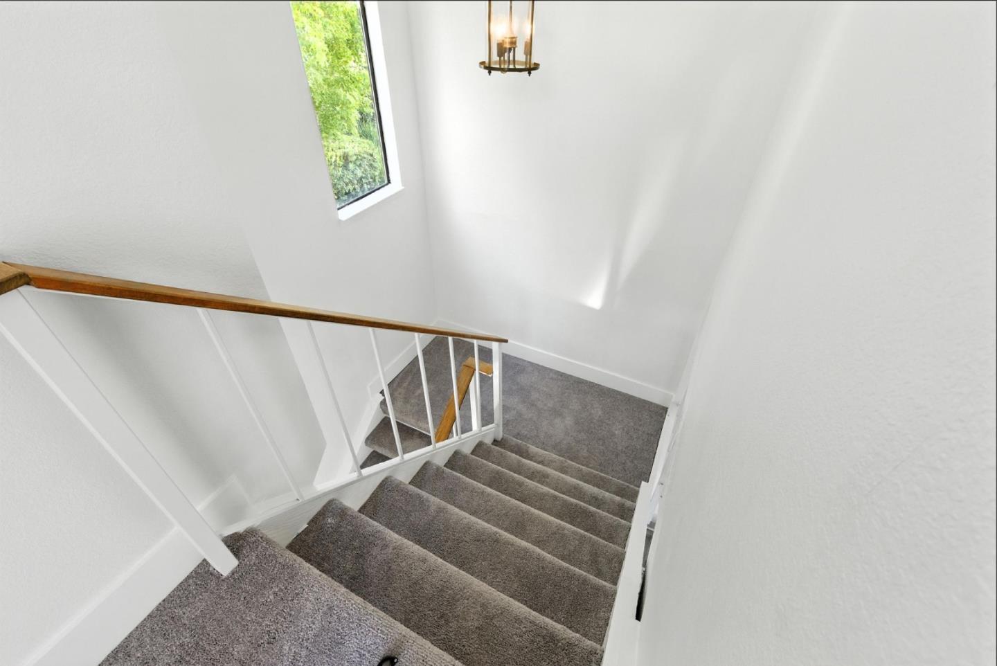 Detail Gallery Image 15 of 48 For 25 Bud Ct, Pleasant Hill,  CA 94523 - 2 Beds | 2/1 Baths