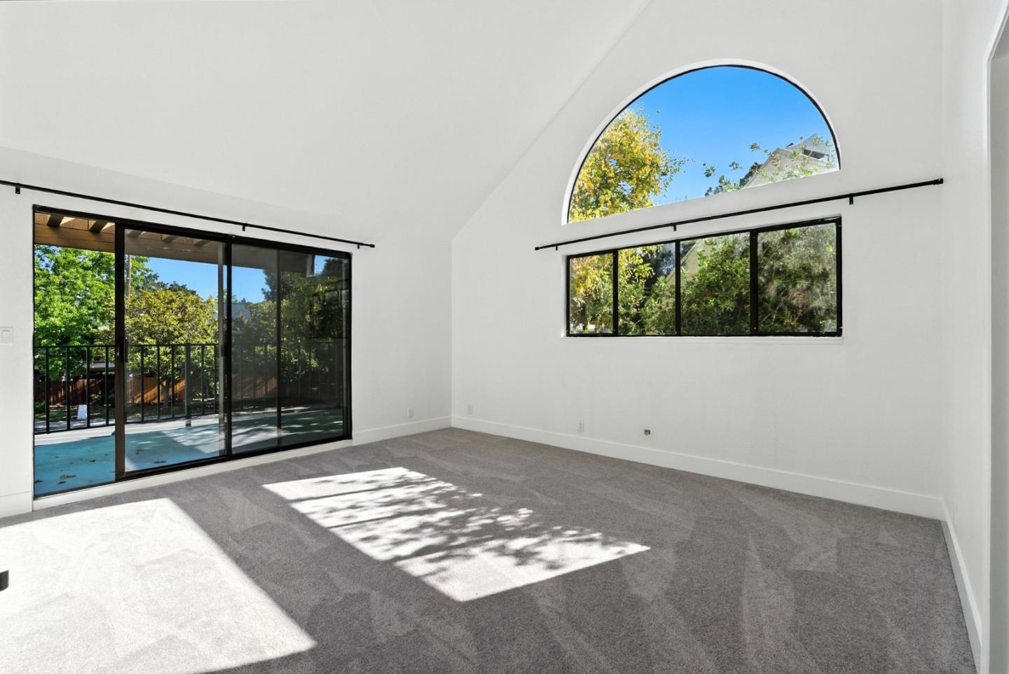 Detail Gallery Image 22 of 48 For 25 Bud Ct, Pleasant Hill,  CA 94523 - 2 Beds | 2/1 Baths