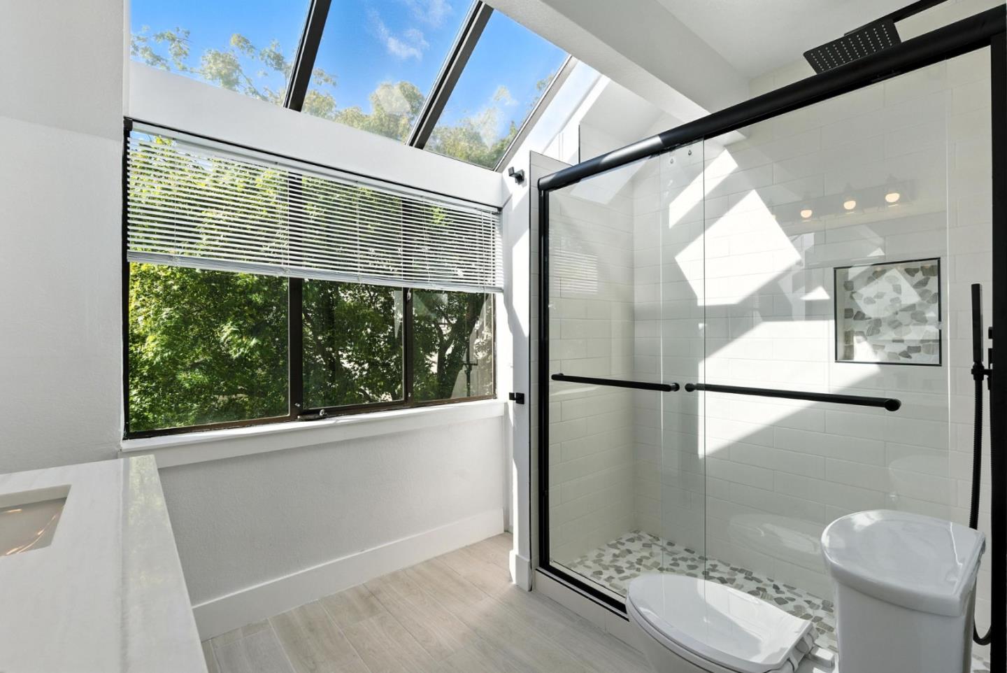 Detail Gallery Image 27 of 48 For 25 Bud Ct, Pleasant Hill,  CA 94523 - 2 Beds | 2/1 Baths