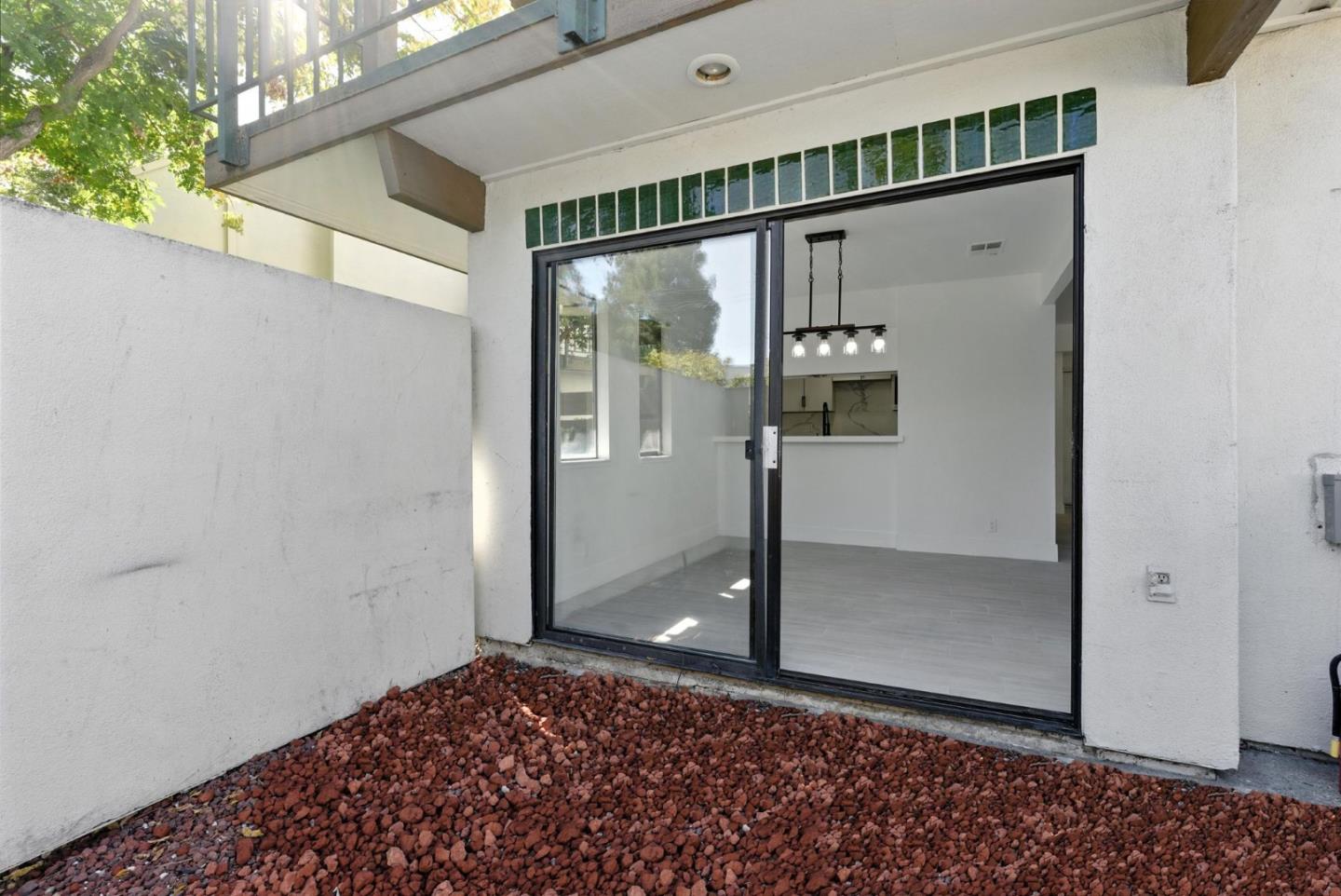 Detail Gallery Image 35 of 48 For 25 Bud Ct, Pleasant Hill,  CA 94523 - 2 Beds | 2/1 Baths
