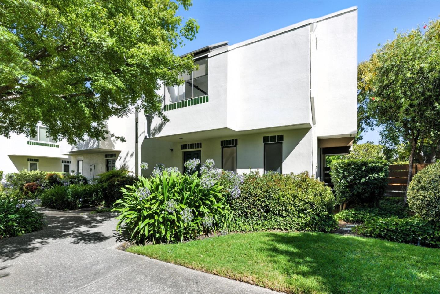 Detail Gallery Image 43 of 48 For 25 Bud Ct, Pleasant Hill,  CA 94523 - 2 Beds | 2/1 Baths