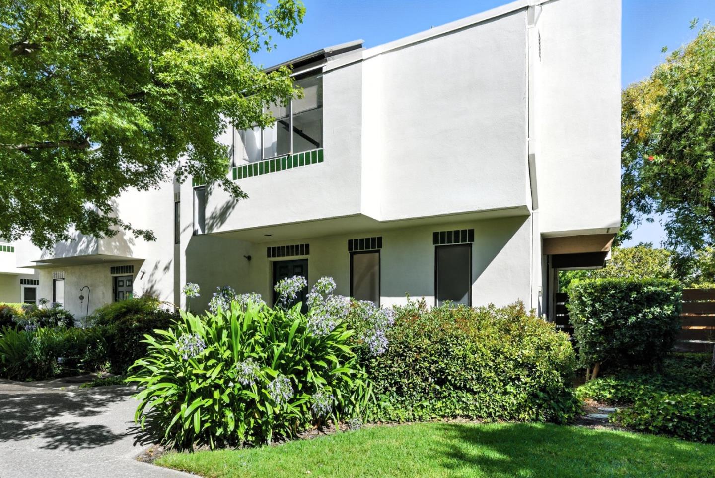 Detail Gallery Image 44 of 48 For 25 Bud Ct, Pleasant Hill,  CA 94523 - 2 Beds | 2/1 Baths