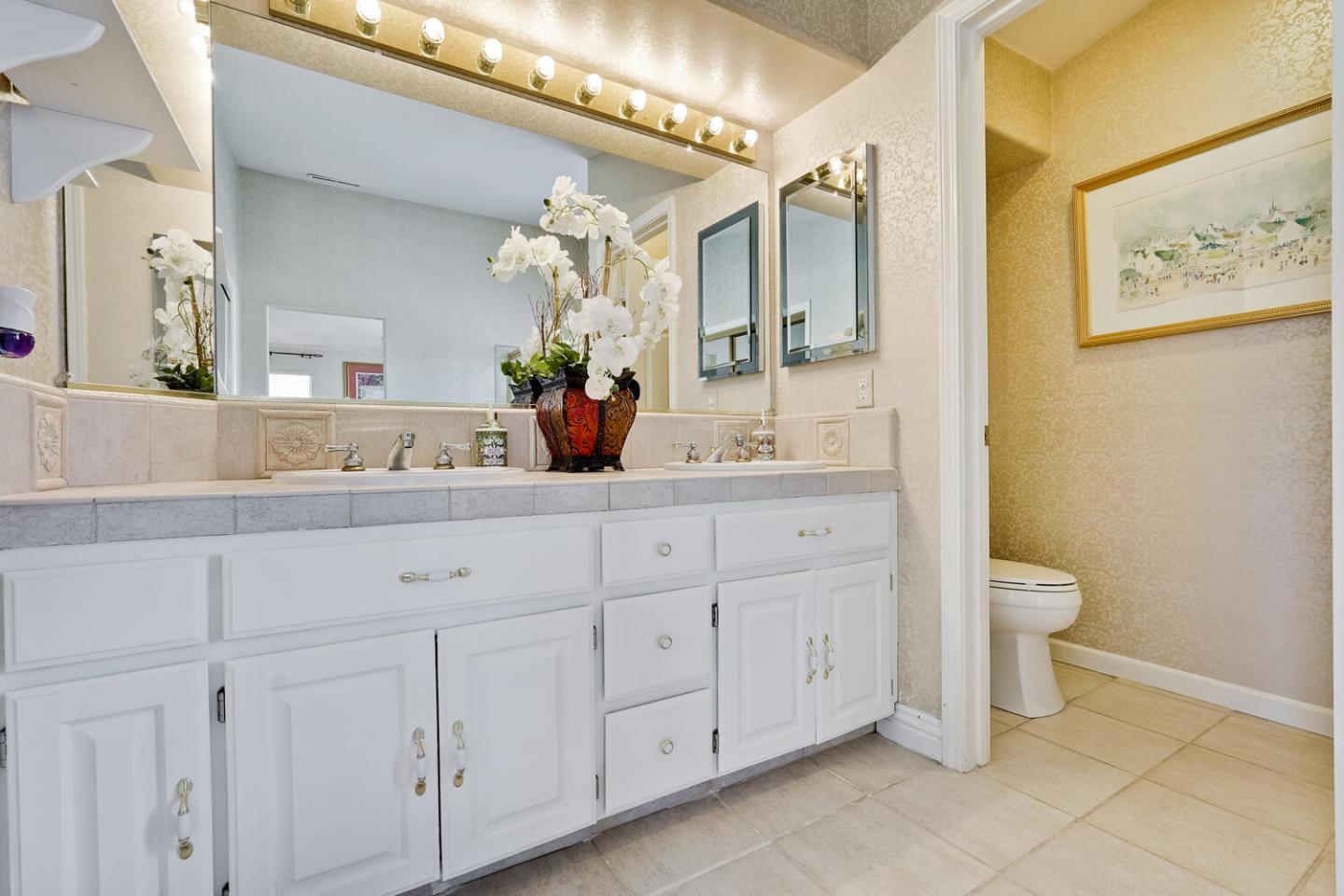 Detail Gallery Image 37 of 64 For 2128 Commodore Dr, San Jose,  CA 95133 - 5 Beds | 3 Baths