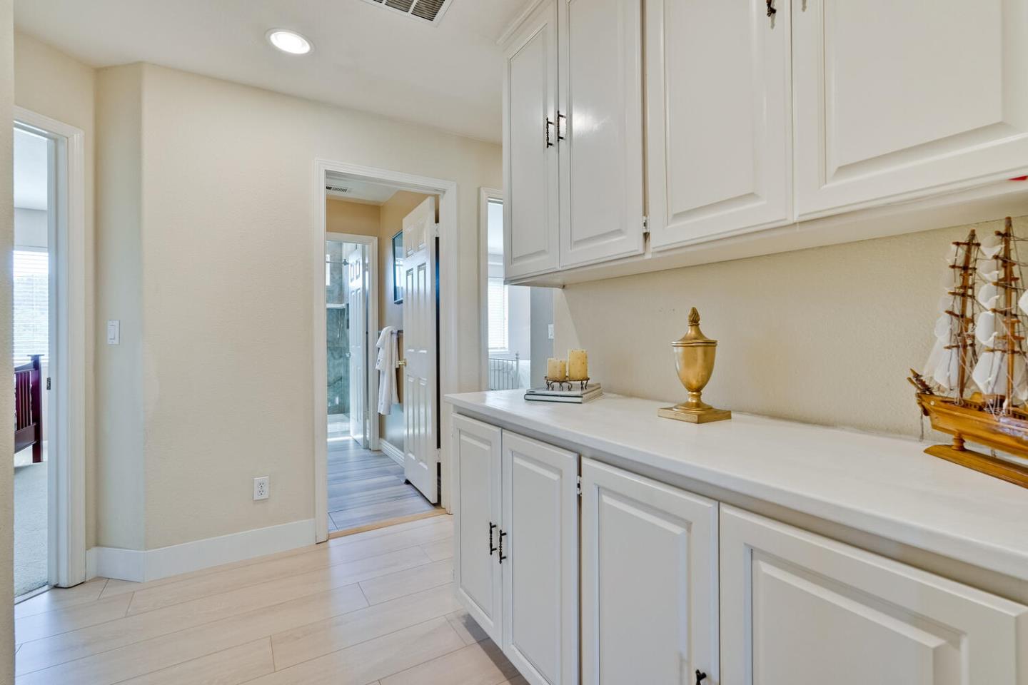 Detail Gallery Image 41 of 64 For 2128 Commodore Dr, San Jose,  CA 95133 - 5 Beds | 3 Baths
