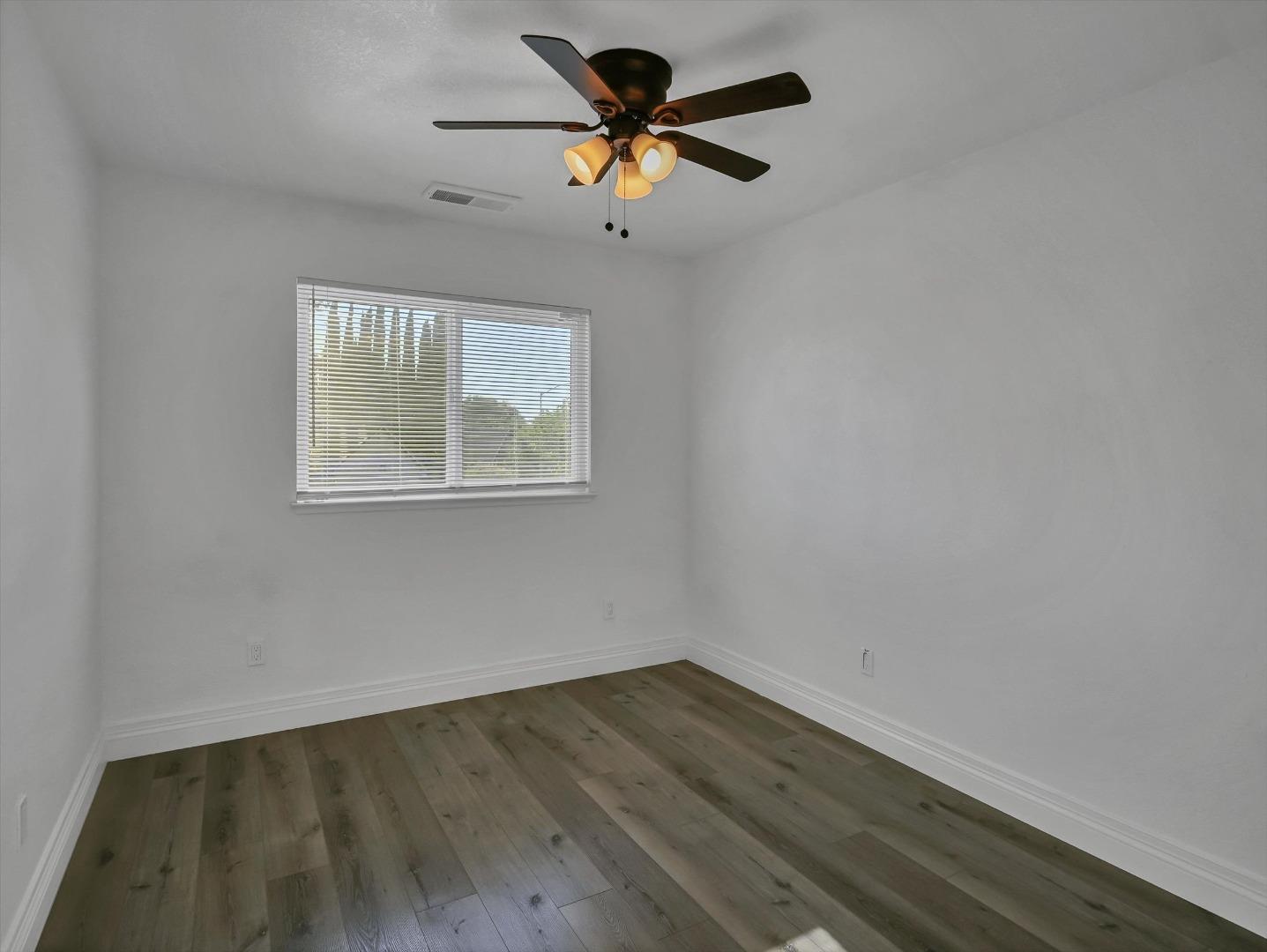 Detail Gallery Image 38 of 59 For 3706 Leilani Ln, Stockton,  CA 95206 - 4 Beds | 3 Baths