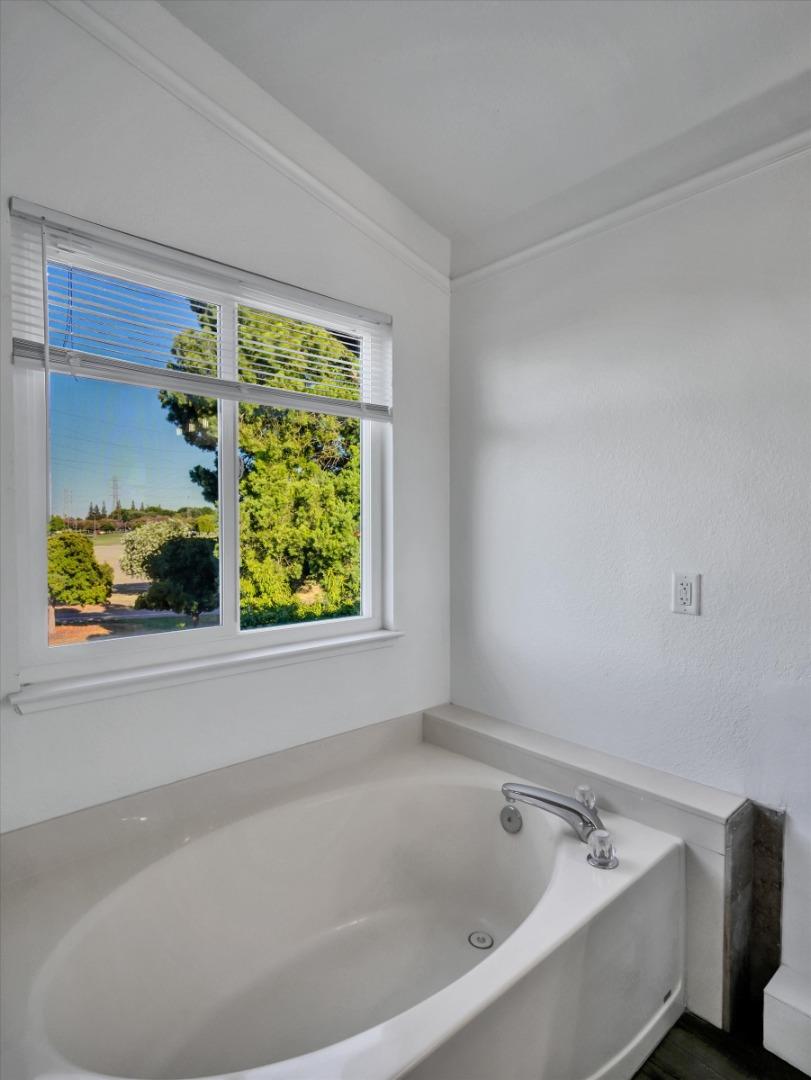 Detail Gallery Image 47 of 59 For 3706 Leilani Ln, Stockton,  CA 95206 - 4 Beds | 3 Baths