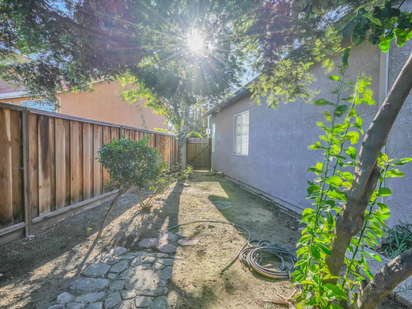 Detail Gallery Image 51 of 59 For 3706 Leilani Ln, Stockton,  CA 95206 - 4 Beds | 3 Baths