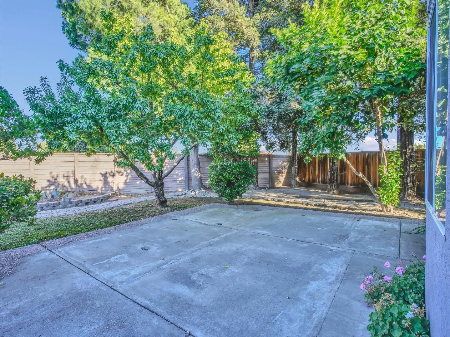 Detail Gallery Image 52 of 59 For 3706 Leilani Ln, Stockton,  CA 95206 - 4 Beds | 3 Baths
