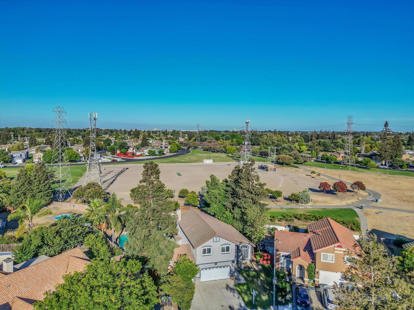 Detail Gallery Image 57 of 59 For 3706 Leilani Ln, Stockton,  CA 95206 - 4 Beds | 3 Baths