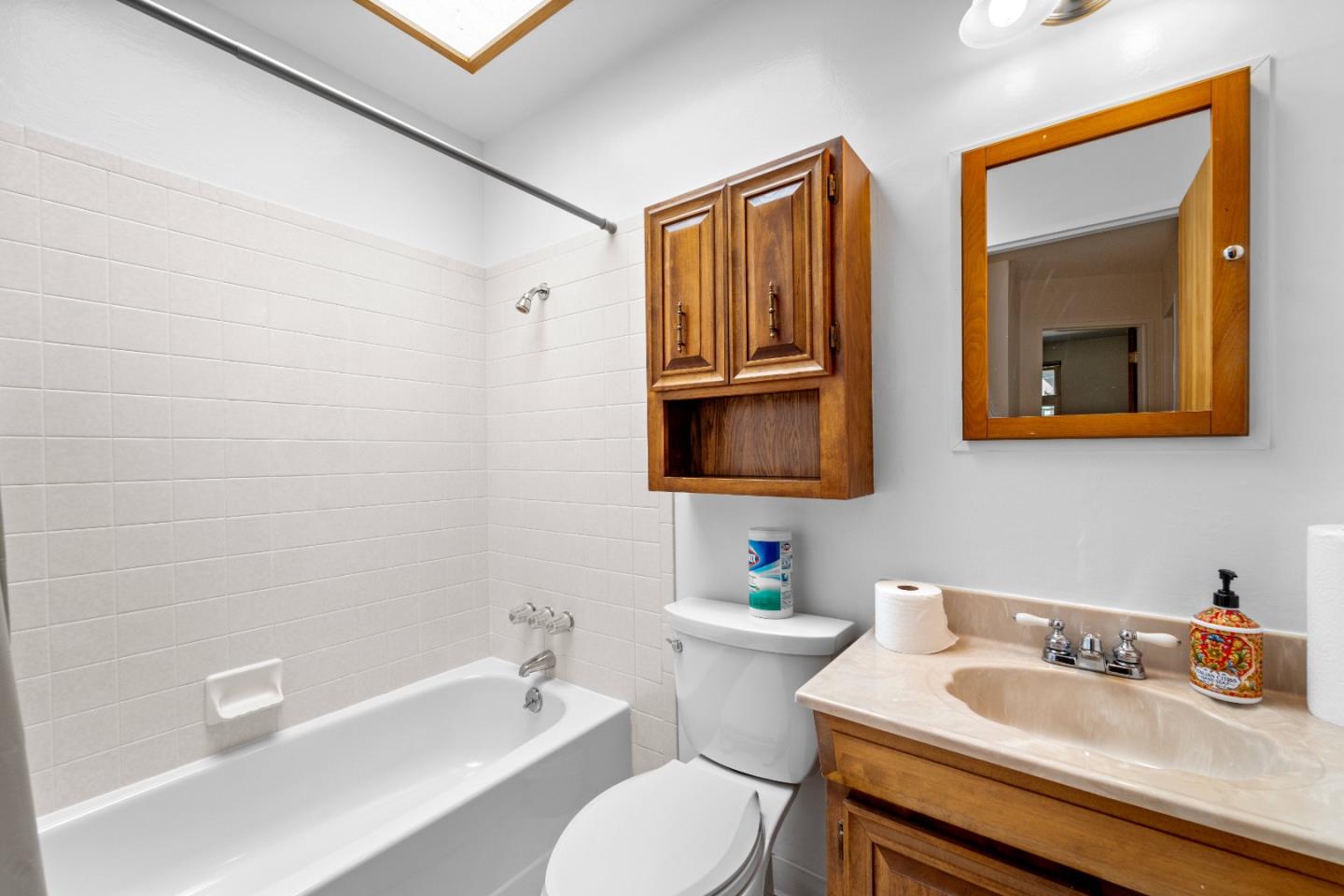 Detail Gallery Image 13 of 35 For 1115 N P St, Livermore,  CA 94551 - 3 Beds | 2 Baths